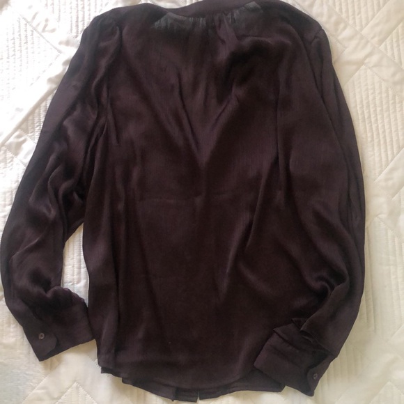 Banana Republic Women’s Long sleeve Button down Blouse. Burgundy size XL Career - Picture 11 of 13